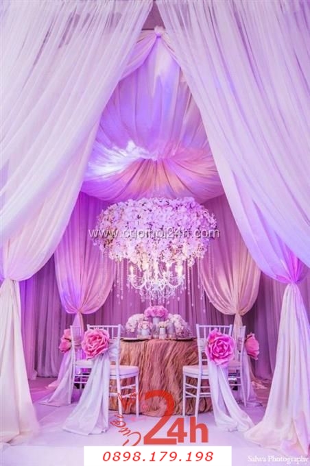 Dịch vụ cưới hỏi 24h trọn vẹn ngày vui chuyên trang trí nhà đám cưới hỏi và nhà hàng tiệc cưới | Trang trí tiệc cưới với tông màu tím